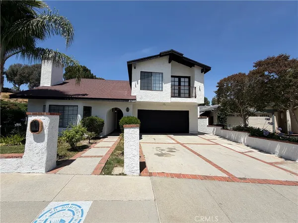 $849,950 | 27589 Elder View Drive, Valencia, CA 91354