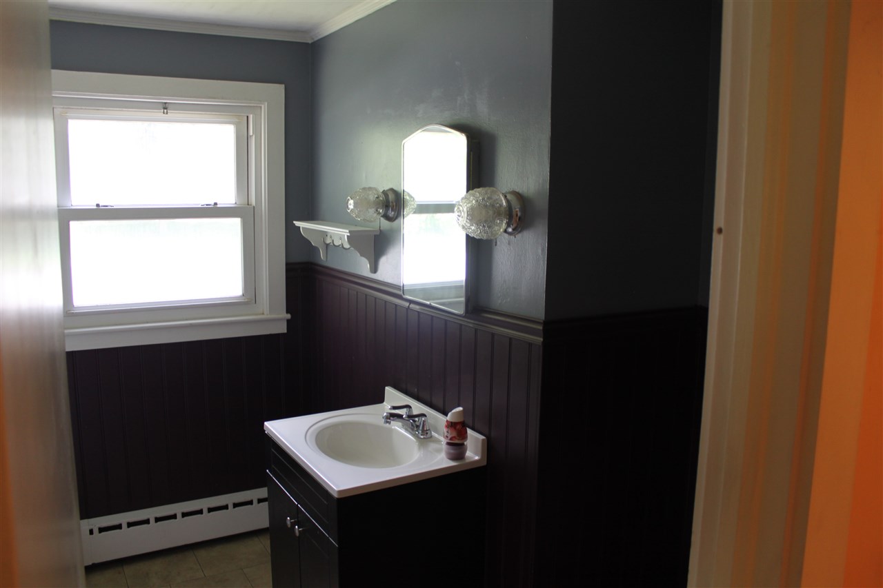 153 Rogers Road Middlebury, VT 05753 - Photo 8 of 13 Gallery Image 8