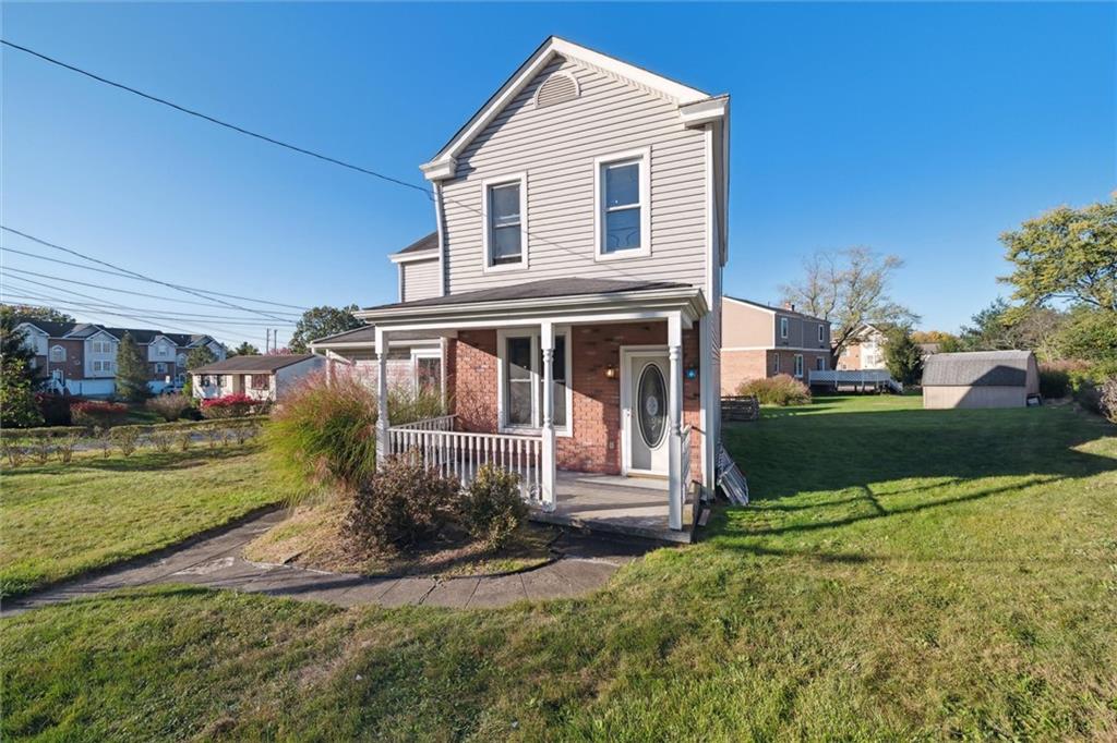 515 Soose Road Pittsburgh, PA 15209 - Photo 3 of 28 Gallery Image 3