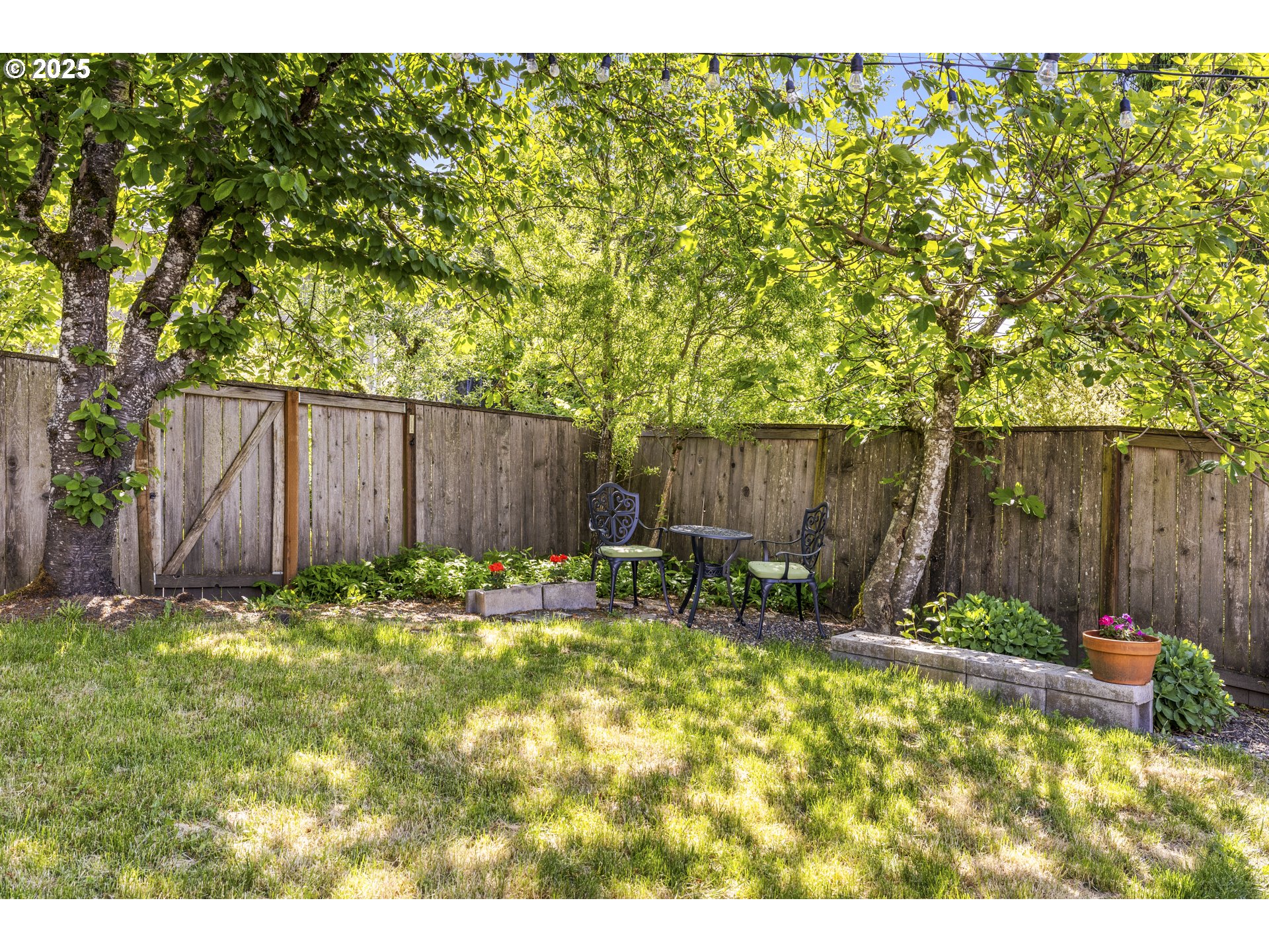 135 Kingsgate Road Lake Oswego, OR 97035 - Photo 44 of 48 Gallery Image 44