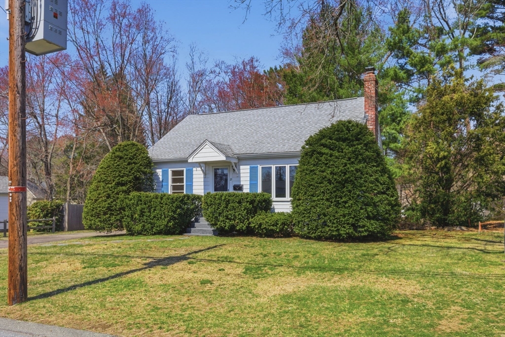 21 Belmore Road Natick, MA 01760 - Photo 3 of 18