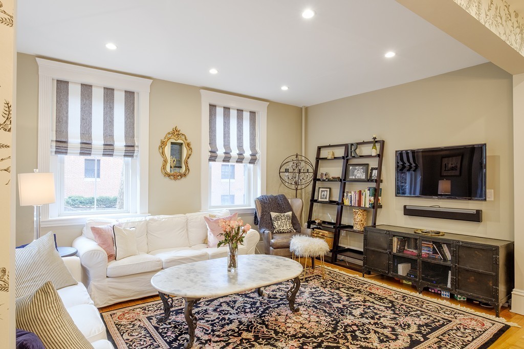 640 Washington Street, Unit 1 Brookline, MA 02446 - Photo 4 of 14