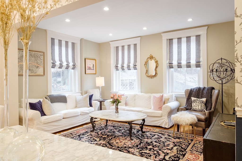 640 Washington Street, Unit 1 Brookline, MA 02446 - Photo 5 of 14