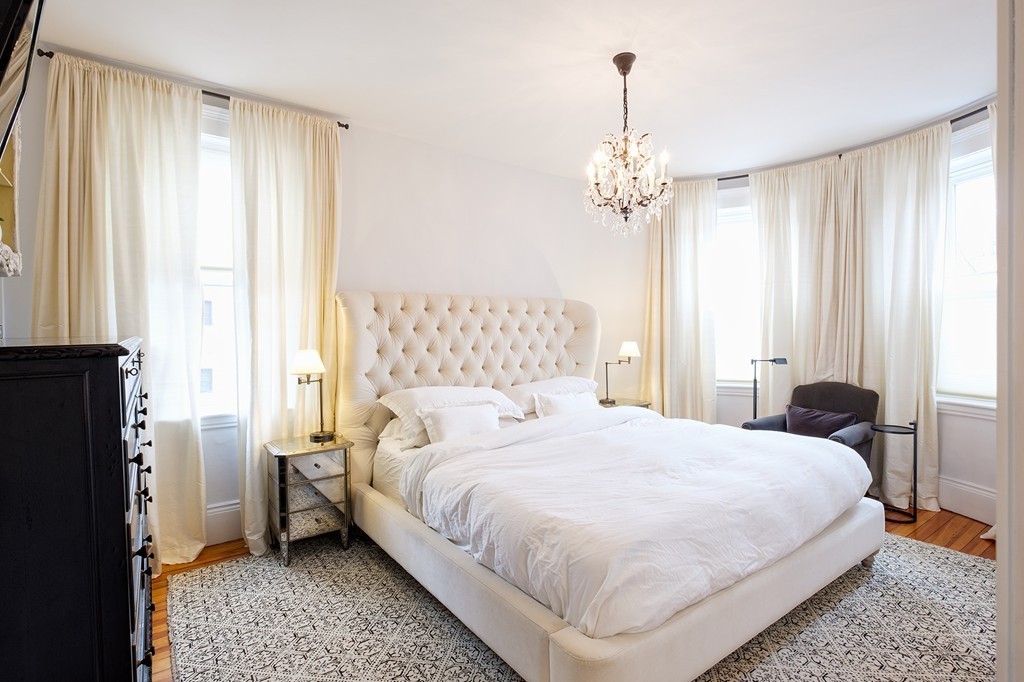 640 Washington Street, Unit 1 Brookline, MA 02446 - Photo 7 of 14