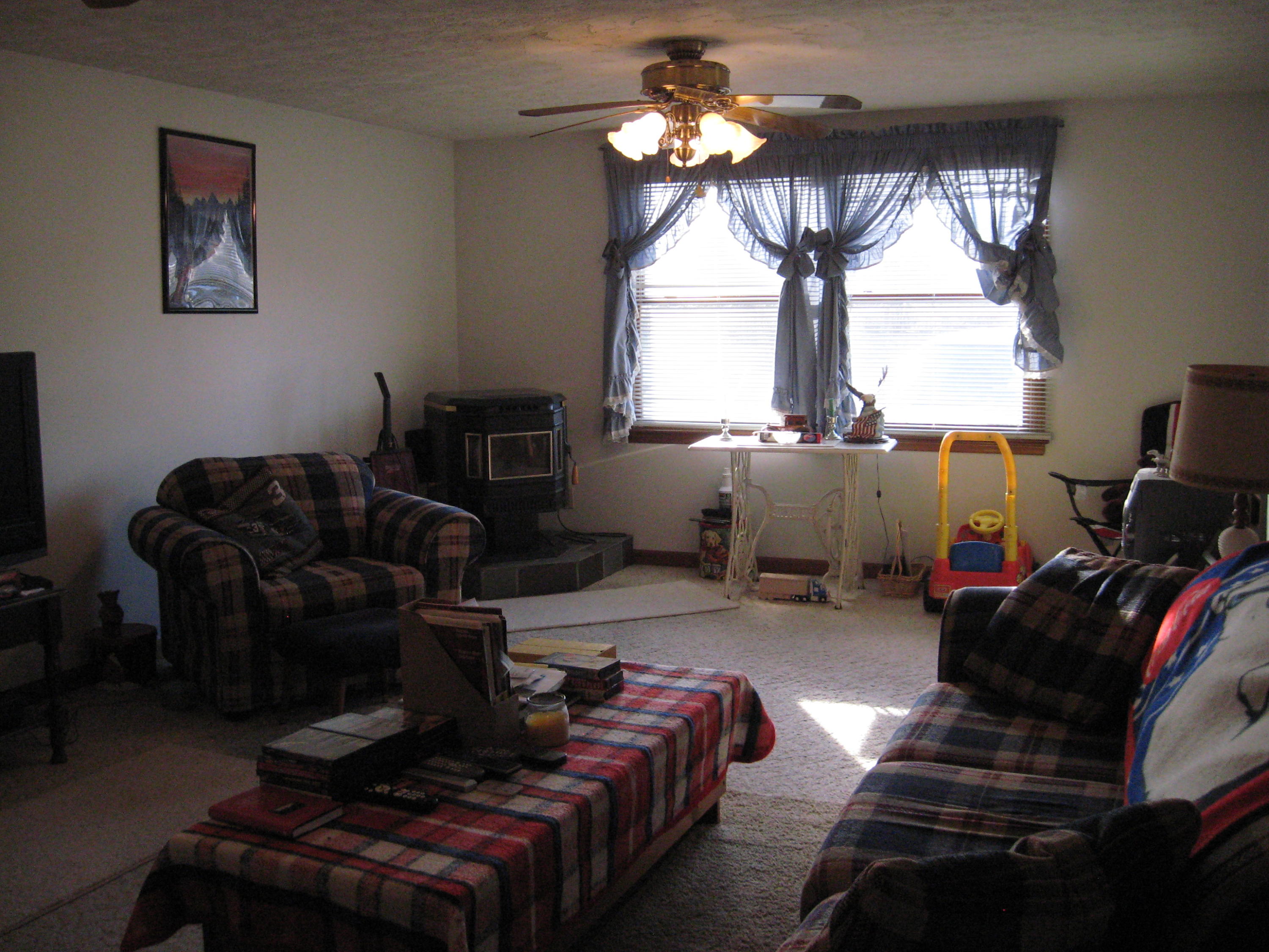 434 Winding Way Road Covington, VA 24426 - Photo 2 of 20 IMG_2511.JPG