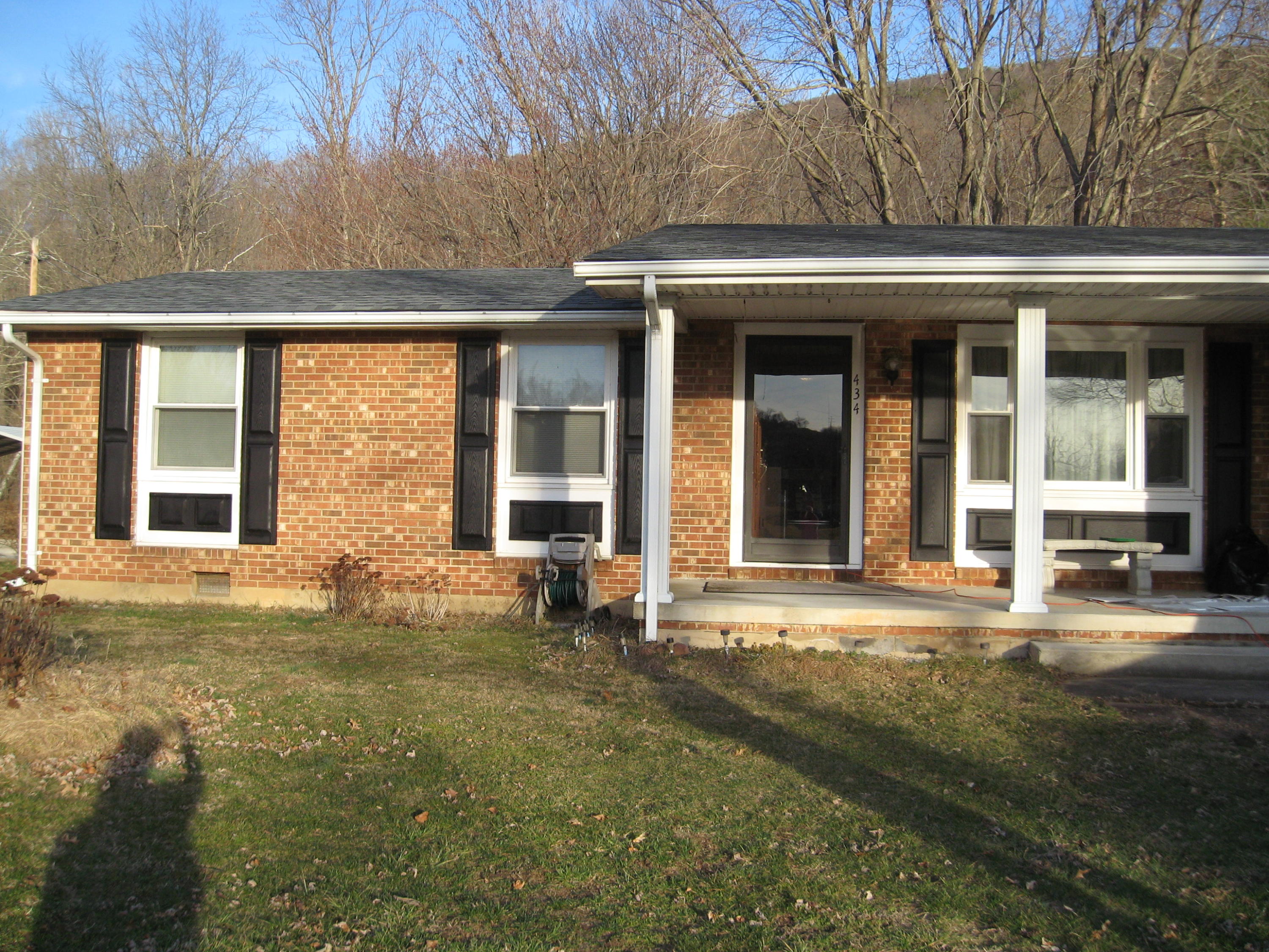 434 Winding Way Road Covington, VA 24426 - Photo 17 of 20 IMG_2544.JPG