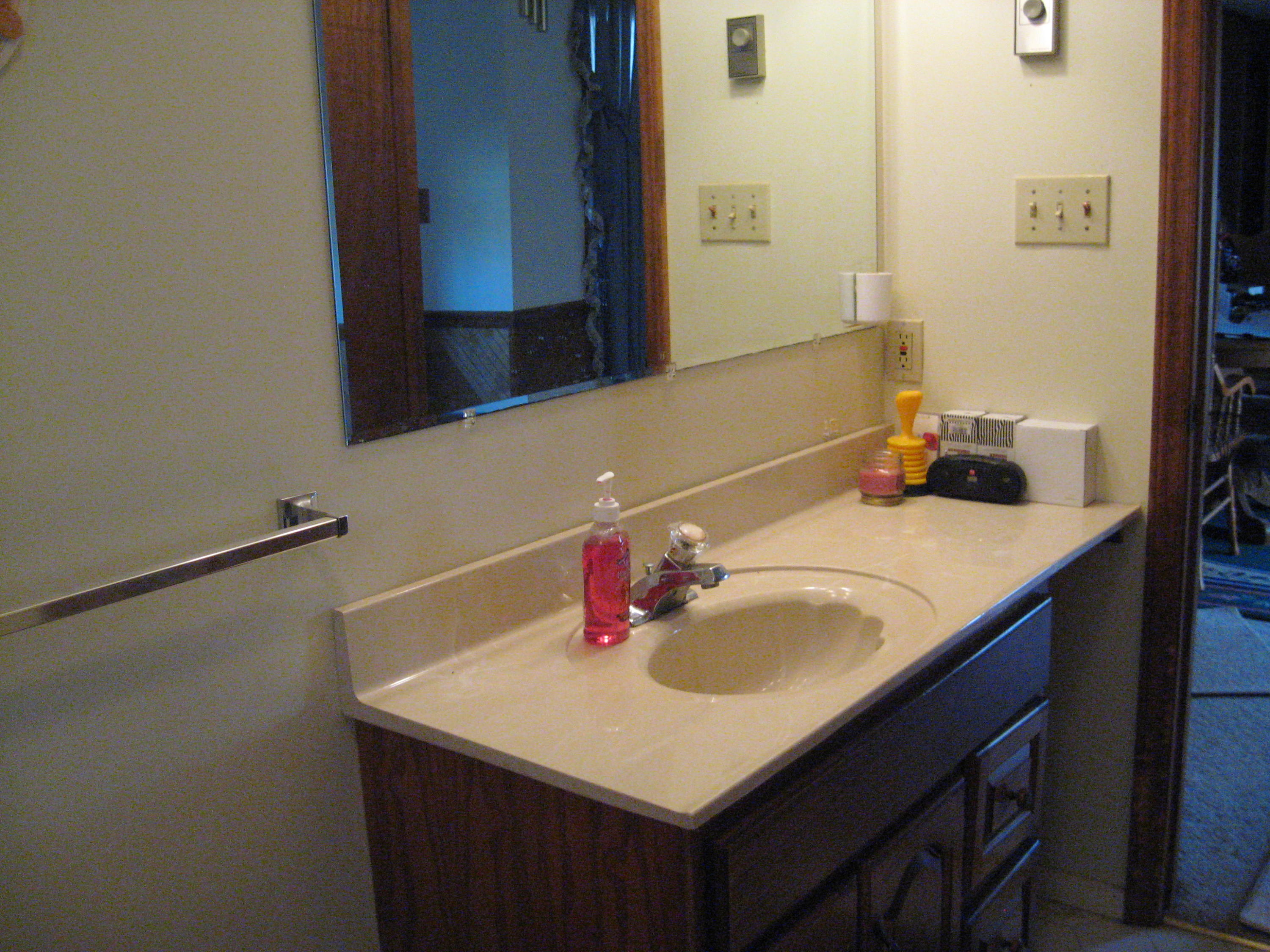 434 Winding Way Road Covington, VA 24426 - Photo 6 of 20 IMG_2520.JPG