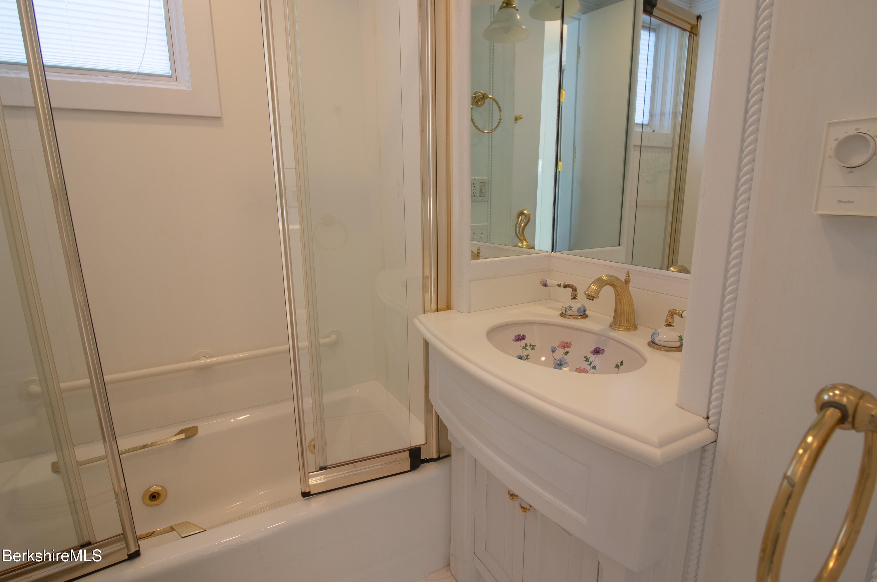 10 Mahkeenac Shores Road Stockbridge, MA 01262 - Photo 20 of 50 Bath 1 adjacent to BR 1