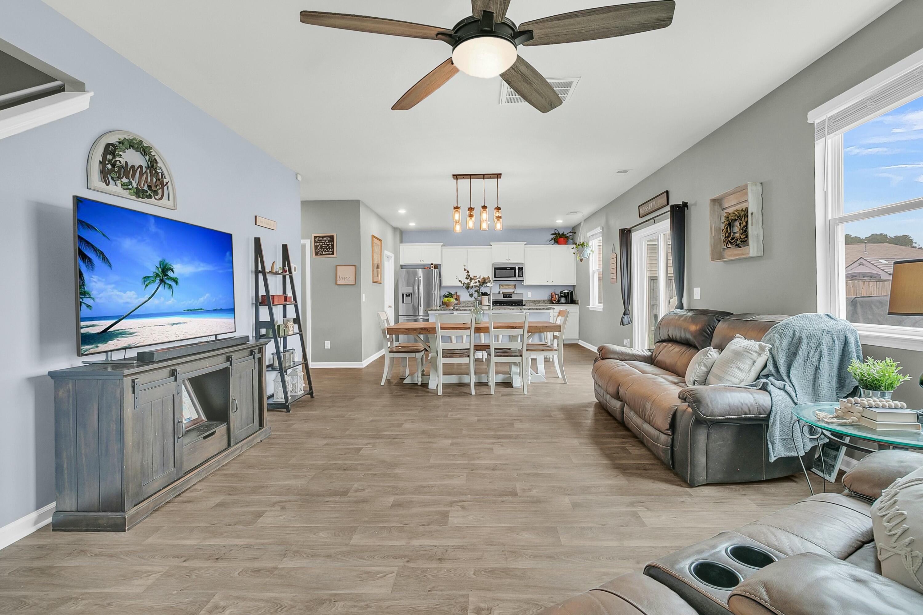 543 Wayton Circle Moncks Corner, SC 29461 - Photo 15 of 36 tempImageY0pTMF