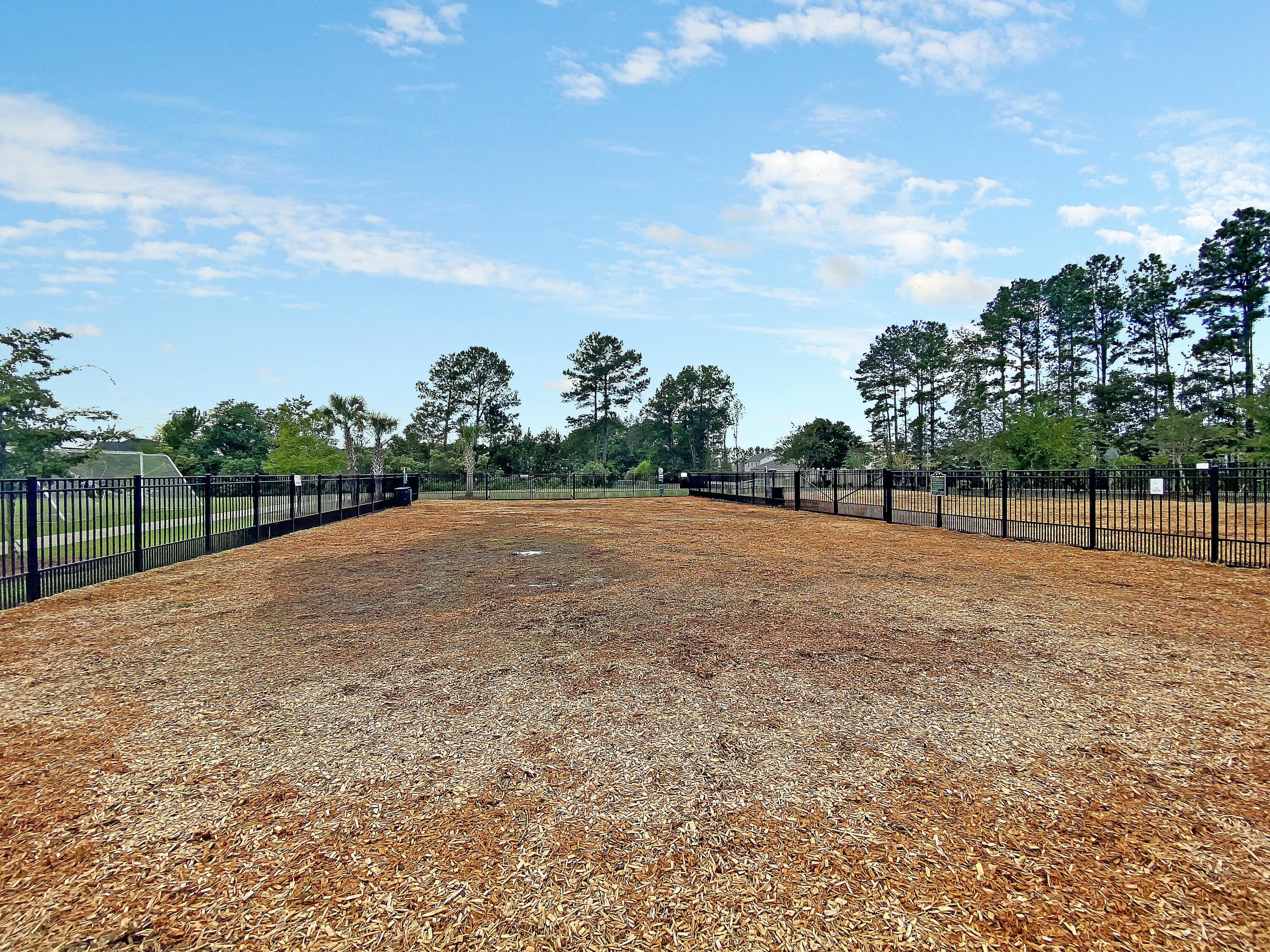 543 Wayton Circle Moncks Corner, SC 29461 - Photo 34 of 36 tempImagelasENq