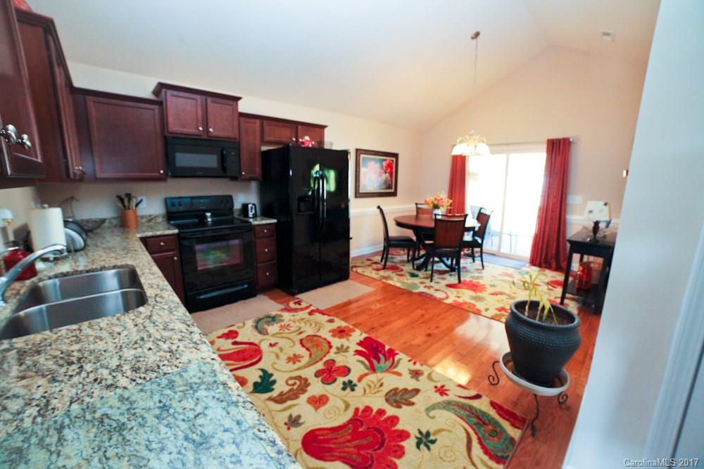 166 Pheasant Ridge Circle, Unit 7 York, SC 29745 - Photo 4 of 15 Gallery Image 4