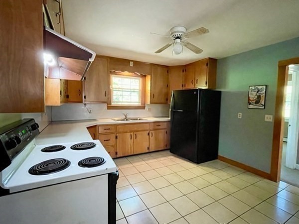 33 Montague Road Westhampton, MA 01027 - Photo 7 of 34