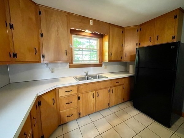 33 Montague Road Westhampton, MA 01027 - Photo 8 of 34