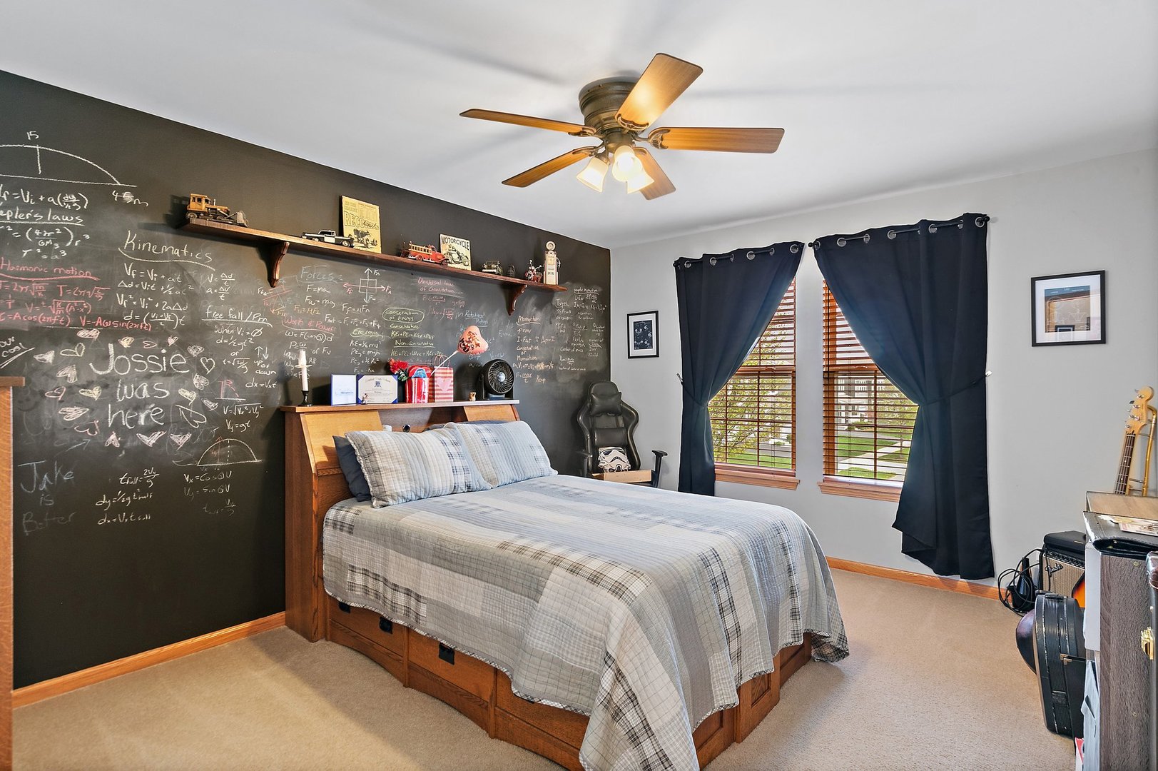 244 Prescott Avenue Elgin, IL 60124 - Photo 20 of 31 a bedroom with a large bed and a large window