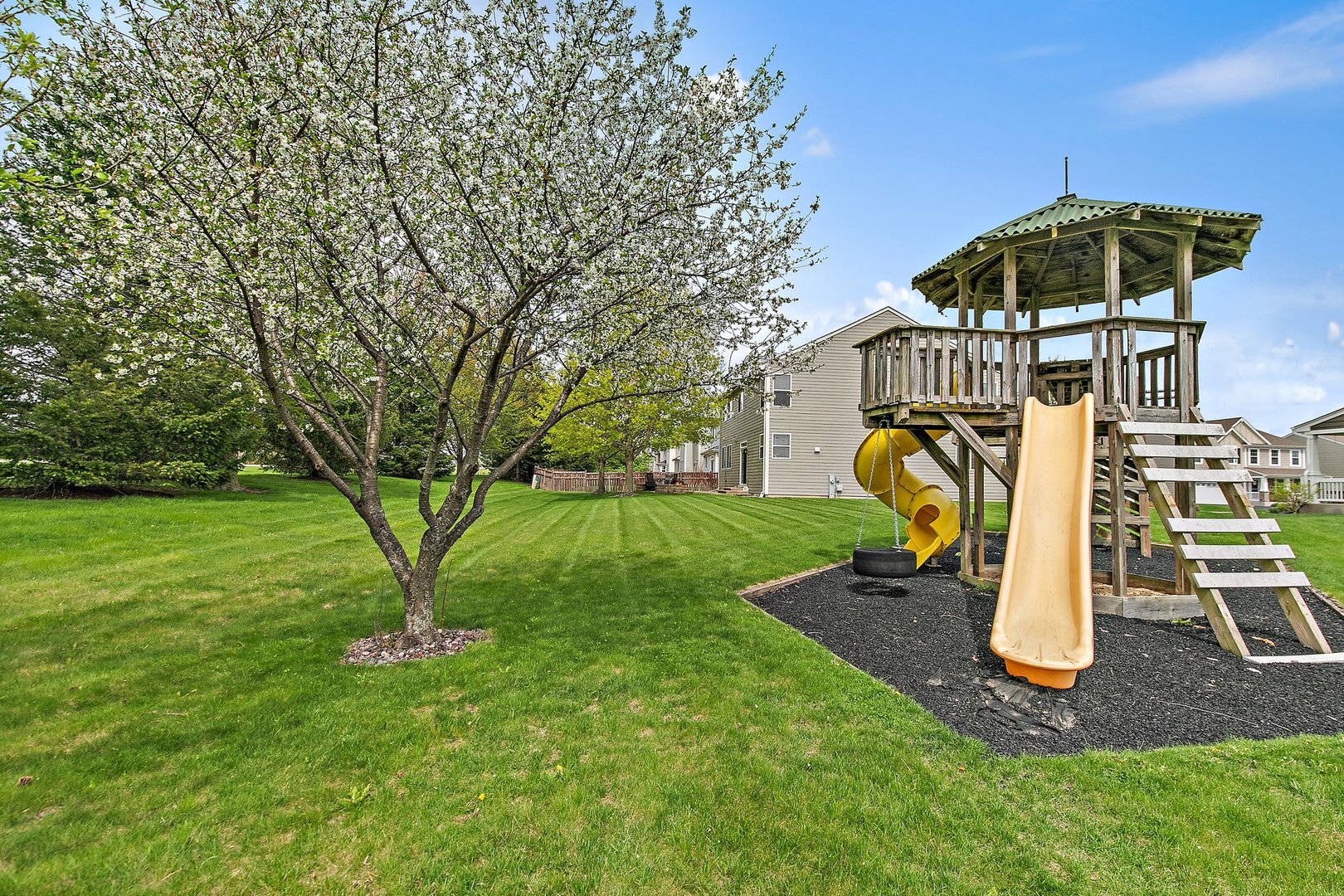 244 Prescott Avenue Elgin, IL 60124 - Photo 30 of 31 a view of a park with slide