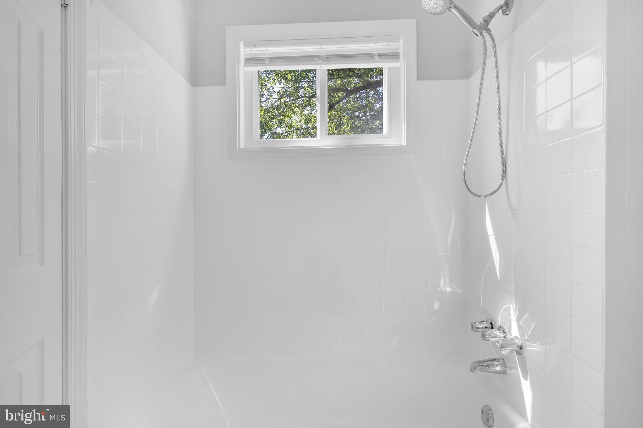 13401 Harrison Avenue Fort Washington, MD 20744 - Photo 16 of 27