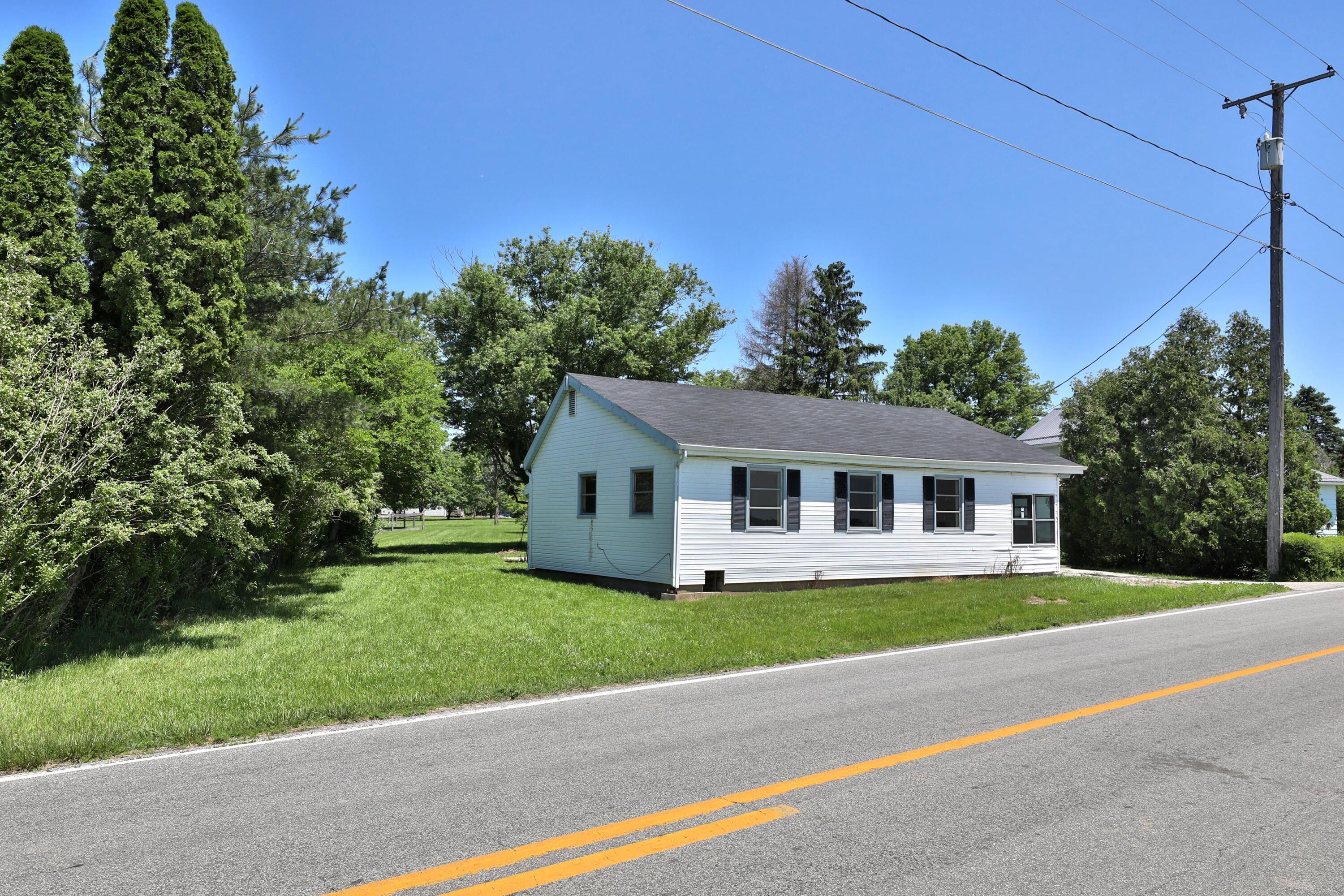 3172 Radnor Road Radnor, OH 43066 - Photo 1 of 43 3172-Radnor-001