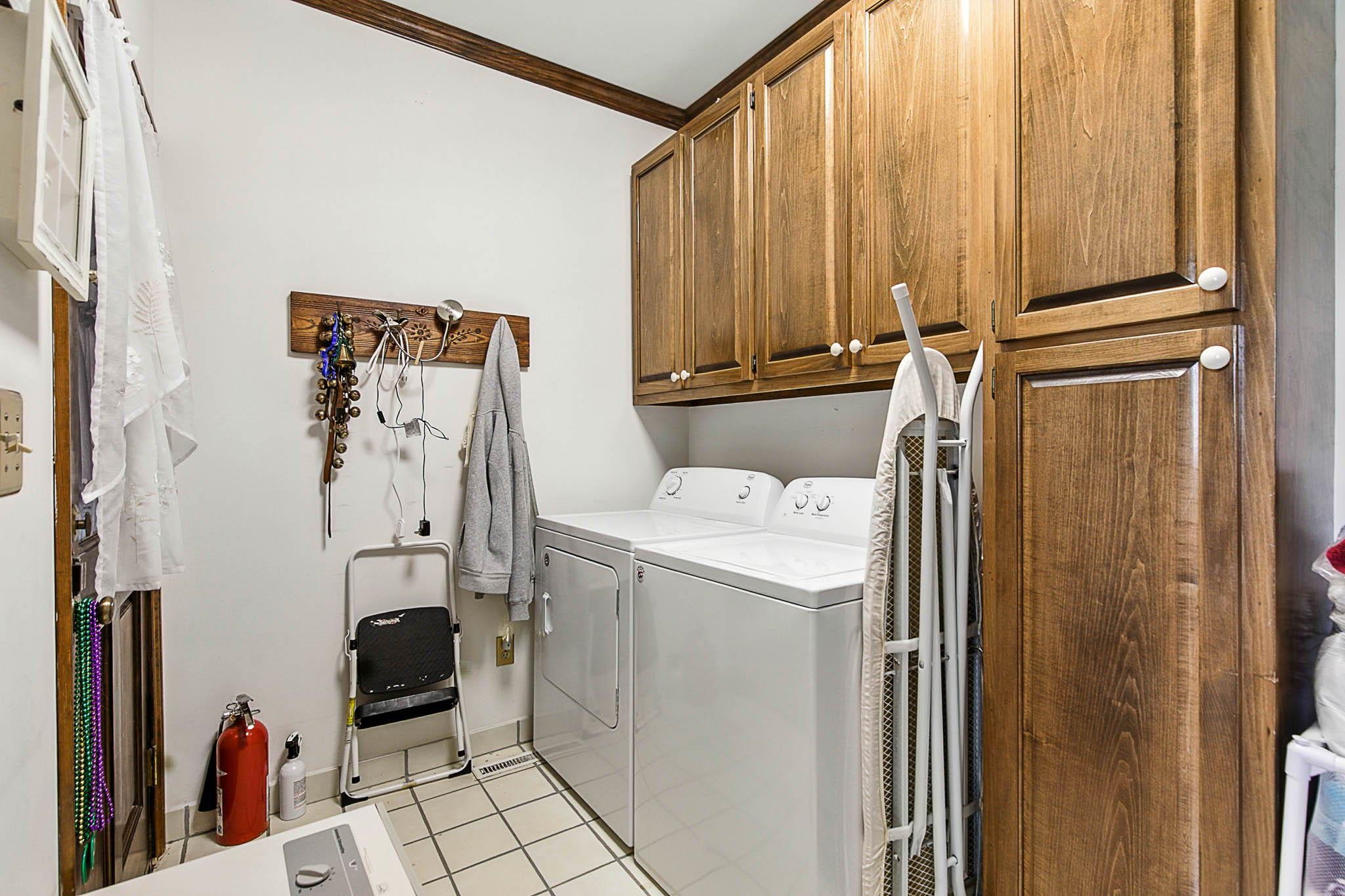 17270 Davis Road Summerdale, AL 36580 - Photo 30 of 97 Laundry