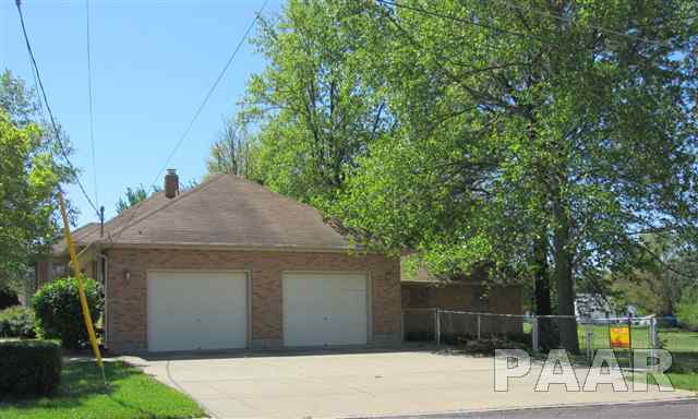 115 Reservoir Road Pekin, IL 61554 - Photo 2 of 4 Gallery Image 2