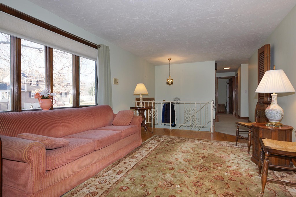 15 Partridge Road Medfield, MA 02052 - Photo 8 of 19 Gallery Image 8
