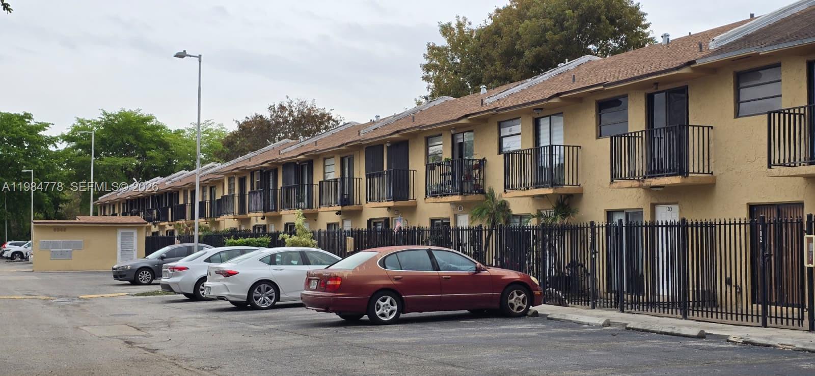 6345 Southwest 138th Court, Unit 102 Miami, FL 33183 - Photo 21 of 25