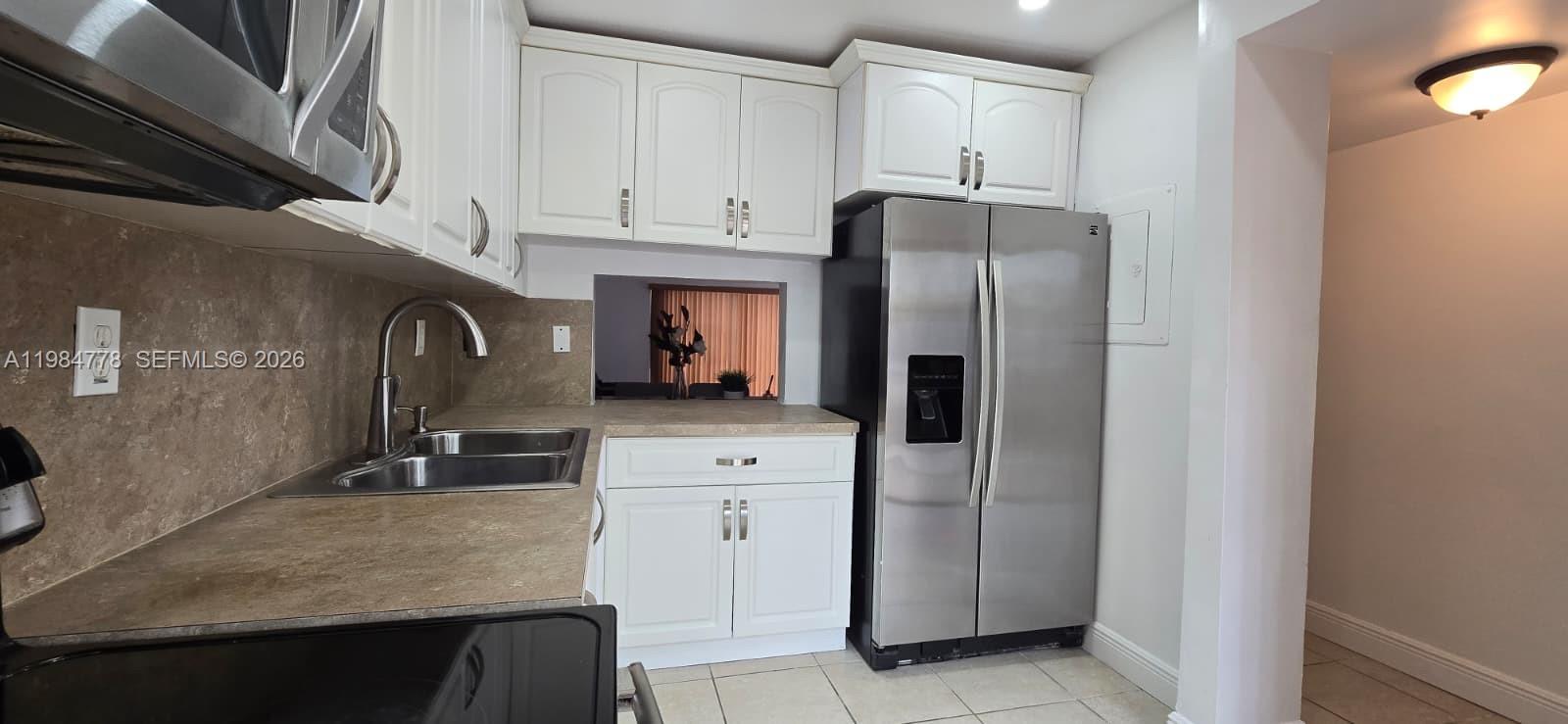 6345 Southwest 138th Court, Unit 102 Miami, FL 33183 - Photo 3 of 25