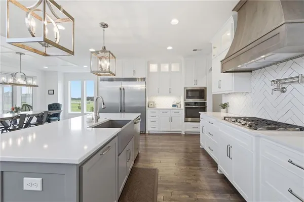 $899,595 | 15909 Corbin Court, Pleasant Hill, MO 64080