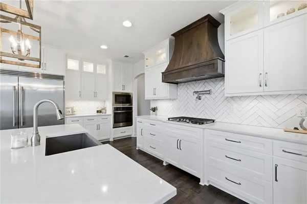 $899,595 | 15909 Corbin Court, Pleasant Hill, MO 64080