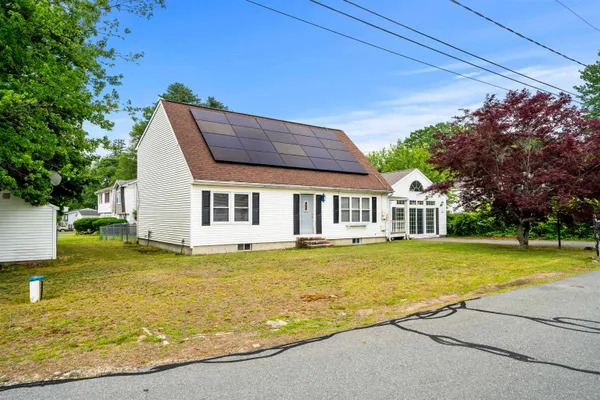 $639,900 | 4 Alma Avenue, Salem, NH 03079