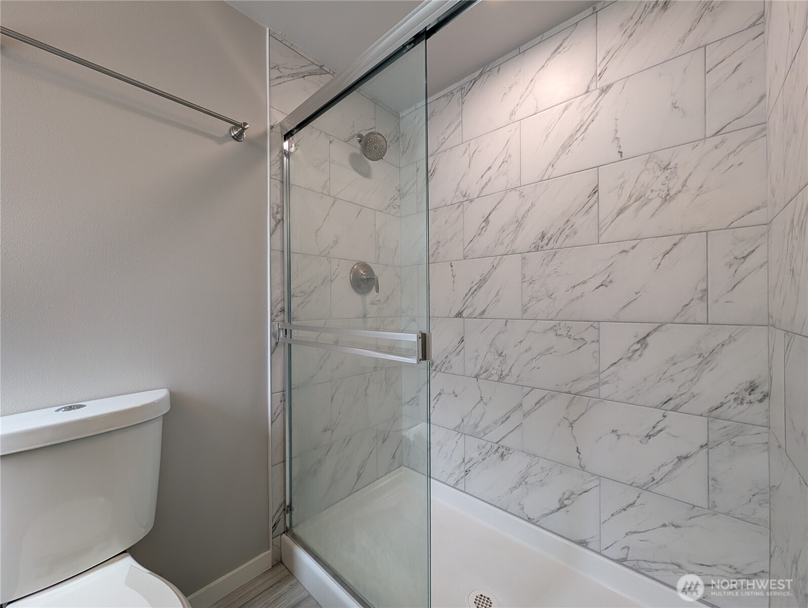 1729 18th Avenue, Unit 201 Seattle, WA 98122 - Photo 17 of 19 Gallery Image 17