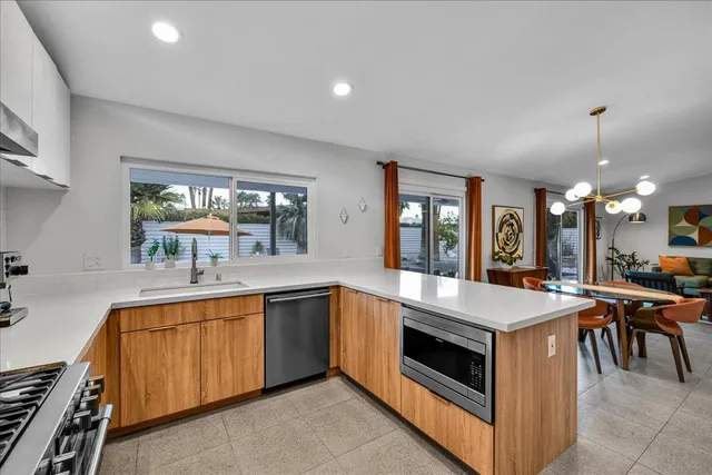 $1,190,000 | 1538 East Verbena Drive, Palm Springs, CA 92262