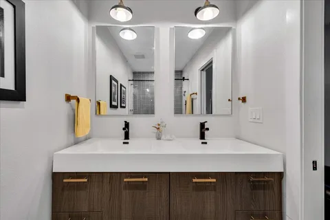 $1,190,000 | 1538 East Verbena Drive, Palm Springs, CA 92262