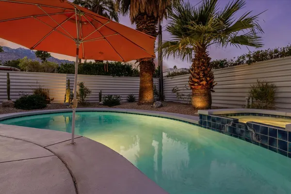 $1,150,000 | 1538 East Verbena Drive, Palm Springs, CA 92262