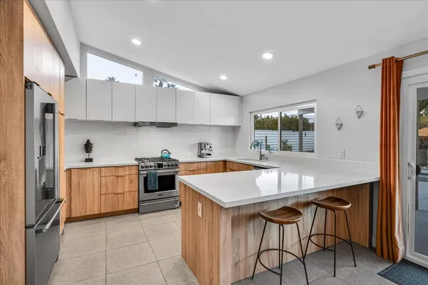 $1,150,000 | 1538 East Verbena Drive, Palm Springs, CA 92262