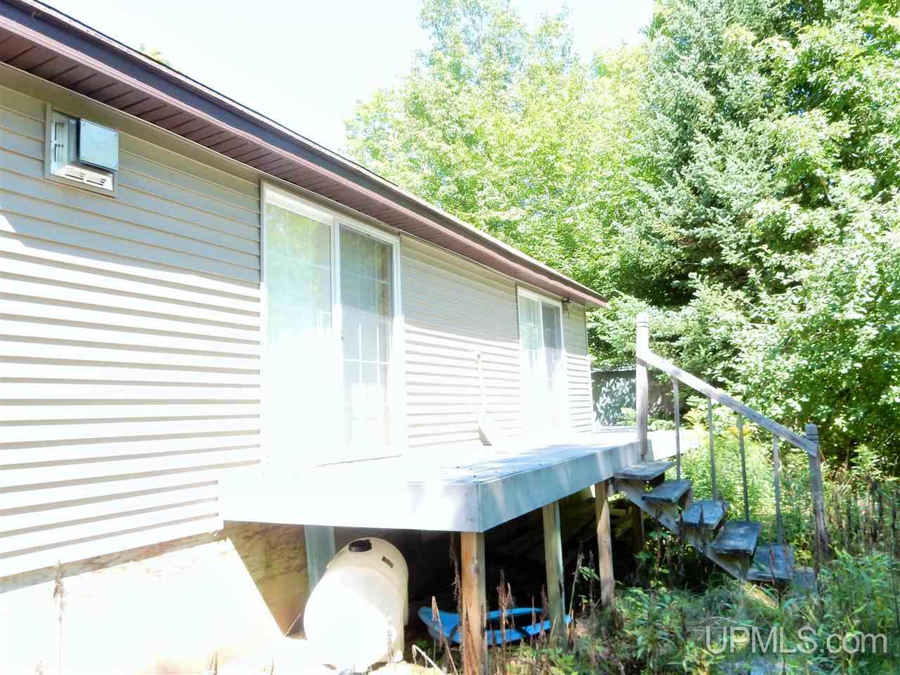 2528 River Road Gulliver, MI 49840 - Photo 8 of 19 Gallery Image 8