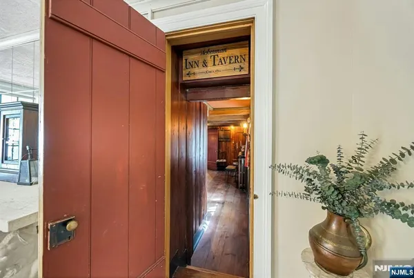 $1,299,000 | 401 Wearimus Road, Ho-Ho-Kus, NJ 07423