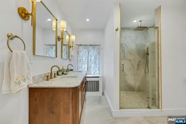$1,299,000 | 401 Wearimus Road, Ho-Ho-Kus, NJ 07423