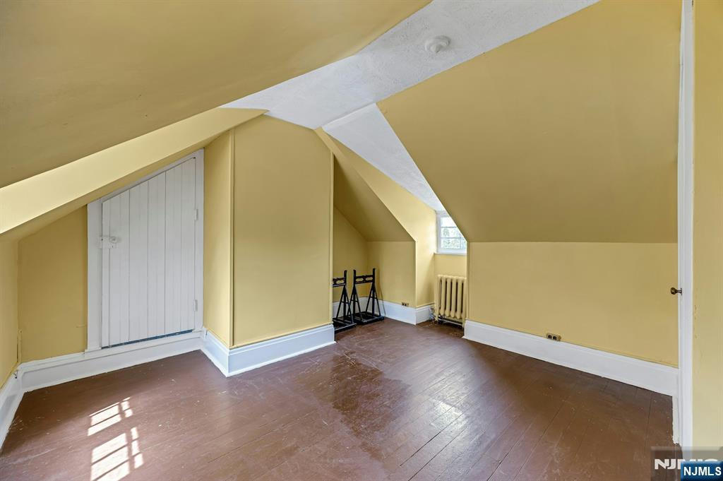 401 Wearimus Road Ho-Ho-Kus, NJ 07423 - Photo 40 of 49