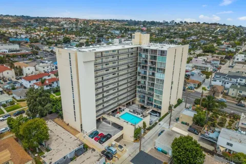 $945,000 | 4944 Cass Street, Unit 1102, San Diego, CA 92109