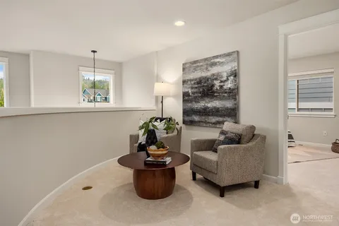 $1,500,000 | 2073 Northeast Noble Street, Issaquah, WA 98029