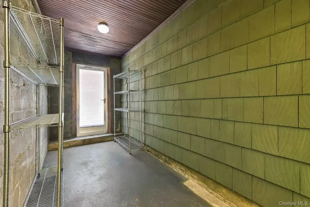 $800,000 | 303 Nassau Boulevard, West Hempstead, NY 11552