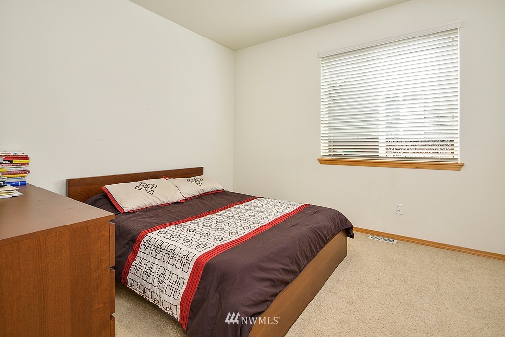 3414 170th Place Southeast Bothell, WA 98012 - Photo 12 of 24 Gallery Image 12