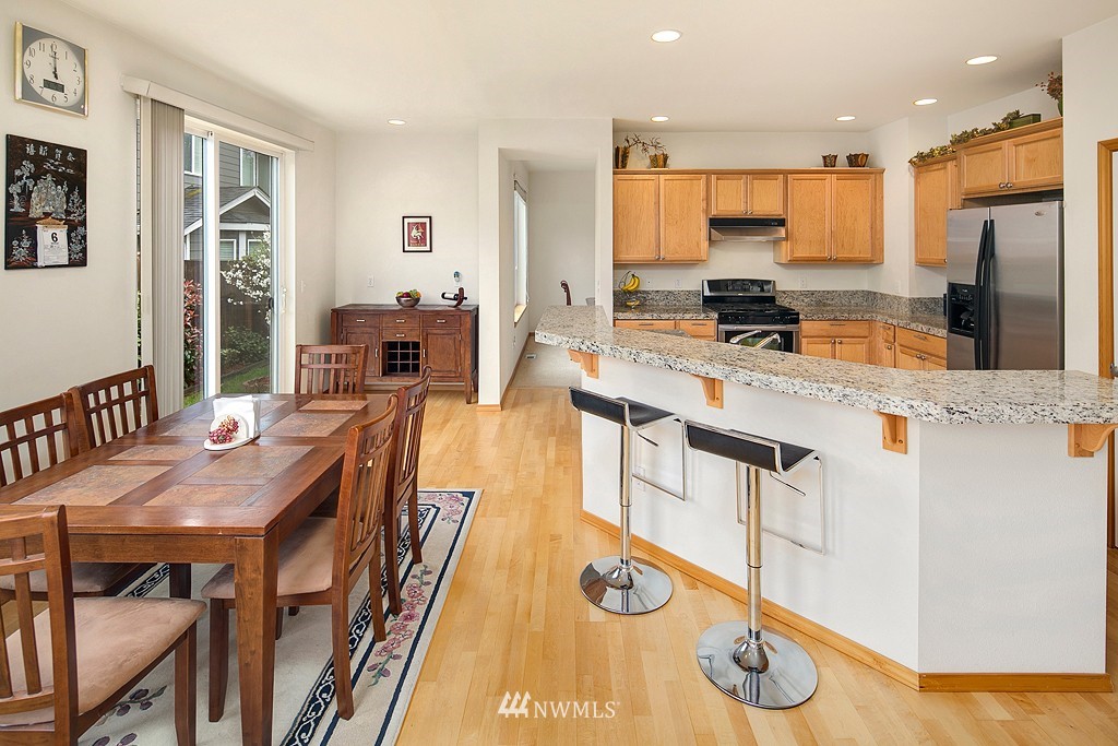 3414 170th Place Southeast Bothell, WA 98012 - Photo 7 of 24 Gallery Image 7