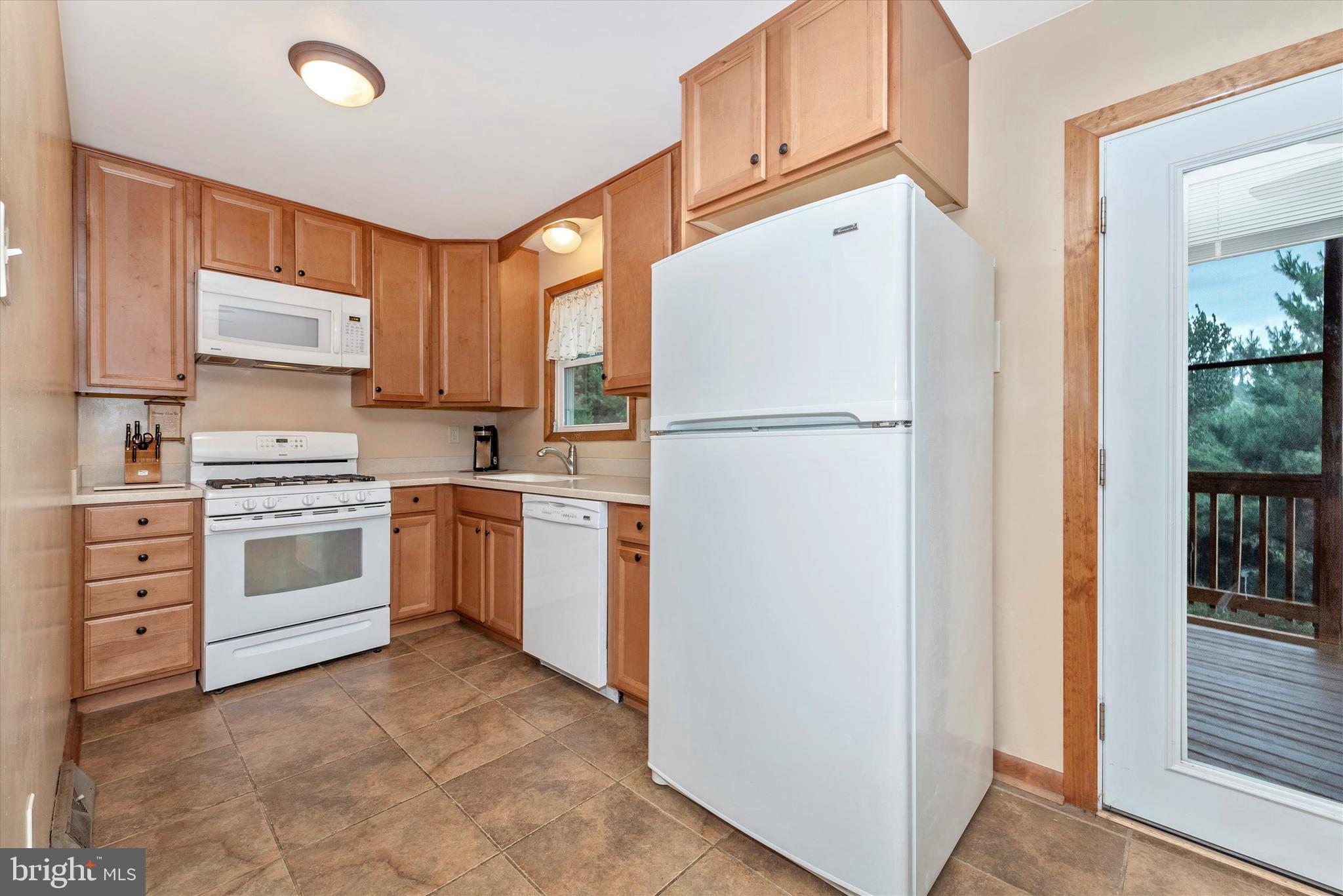 5333 Gold Mine Road Frederick, MD 21703 - Photo 8 of 34 Country Kitchen