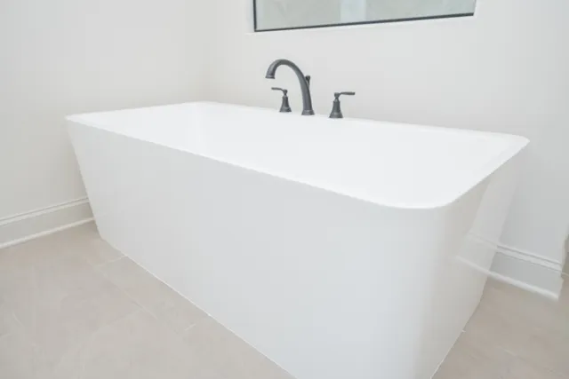 a view of a room with an empty space