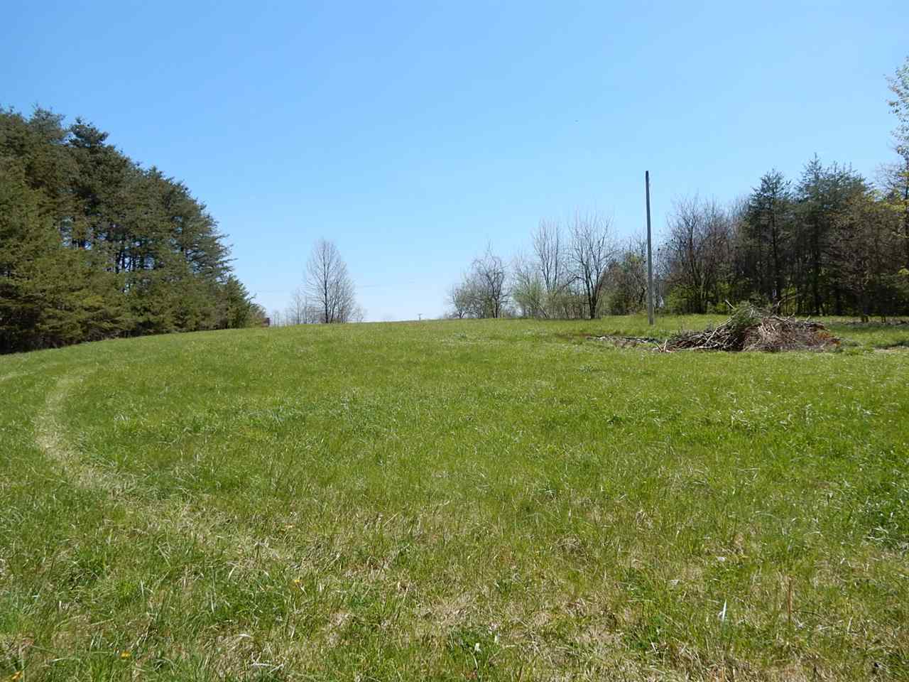 314 Saidah Road Bloomington, IN 47404 - Photo 7 of 29