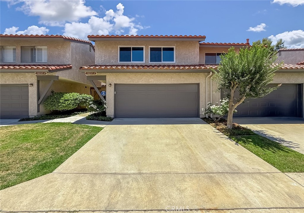 19237 Index Street, Unit 5 Porter Ranch, CA 91326 - Photo 1 of 1 Gallery Image 1