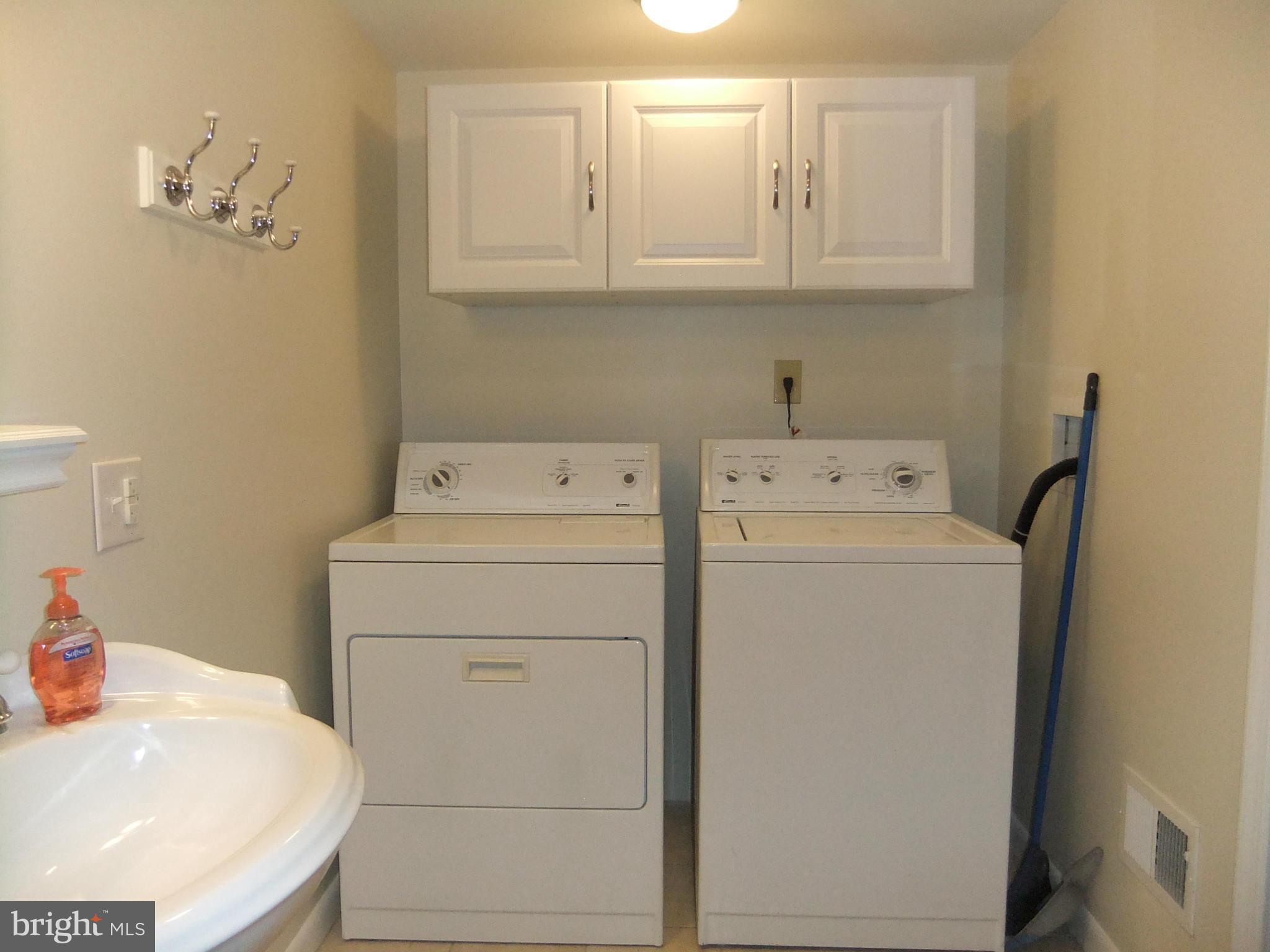 433 Ridge Avenue Hagerstown, MD 21740 - Photo 14 of 30 Interior (General)