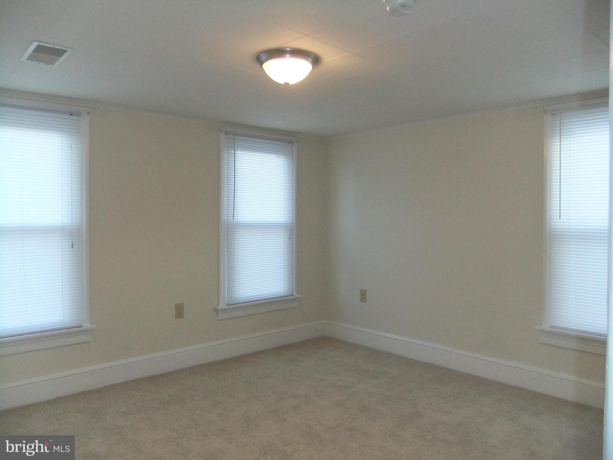 433 Ridge Avenue Hagerstown, MD 21740 - Photo 23 of 30 Bedroom
