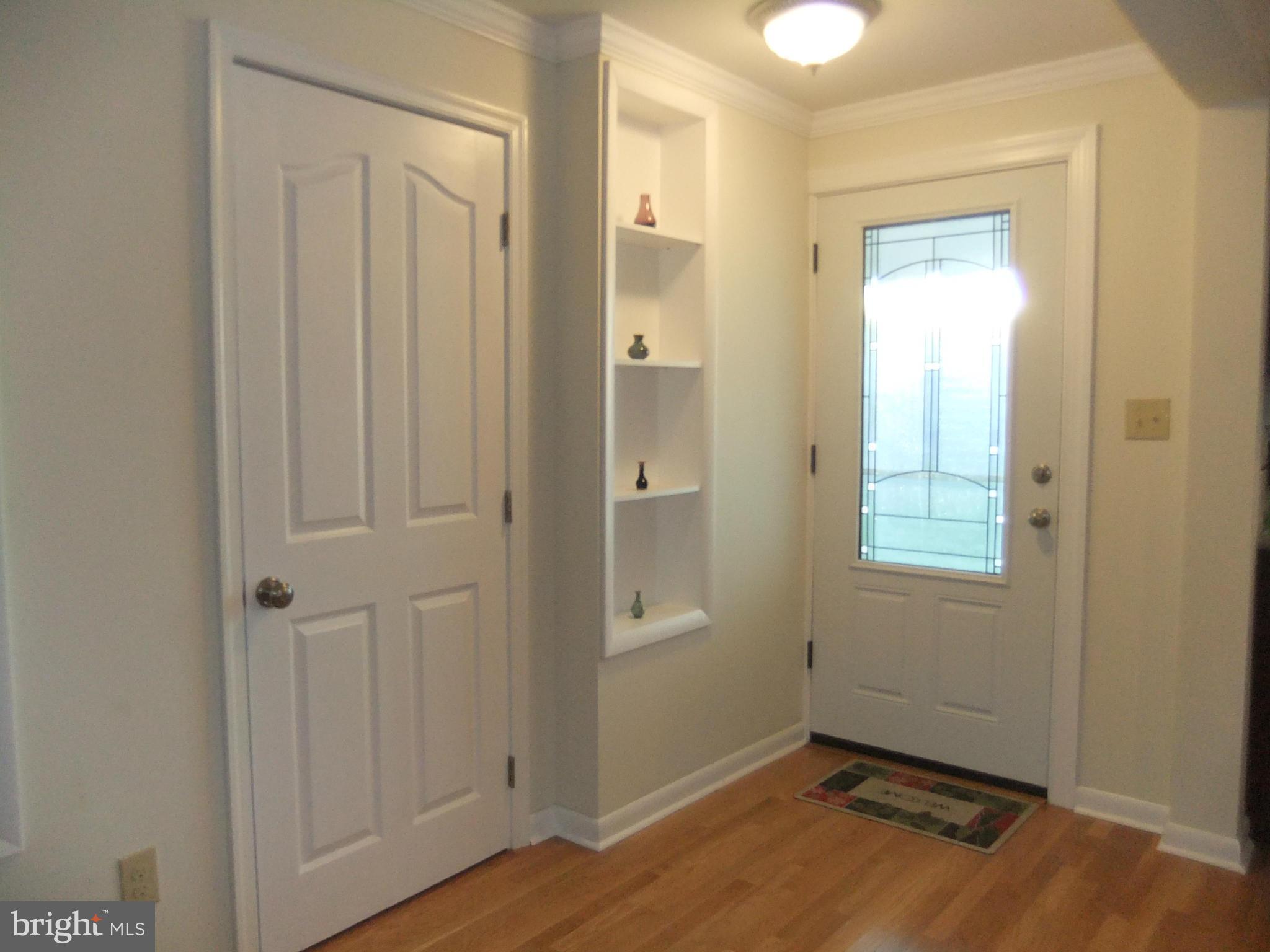 433 Ridge Avenue Hagerstown, MD 21740 - Photo 7 of 30 Interior (General)